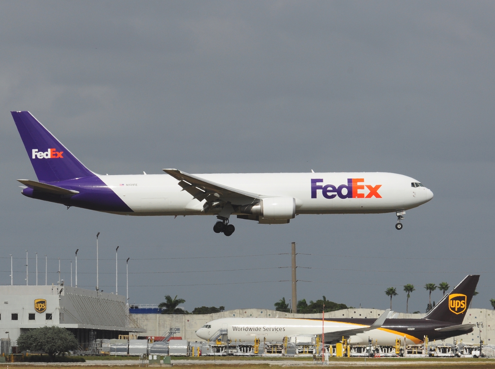 N131FE - 767-3S2F(ER) - Federal Express (FedEx) - MIA - 29-11-2025