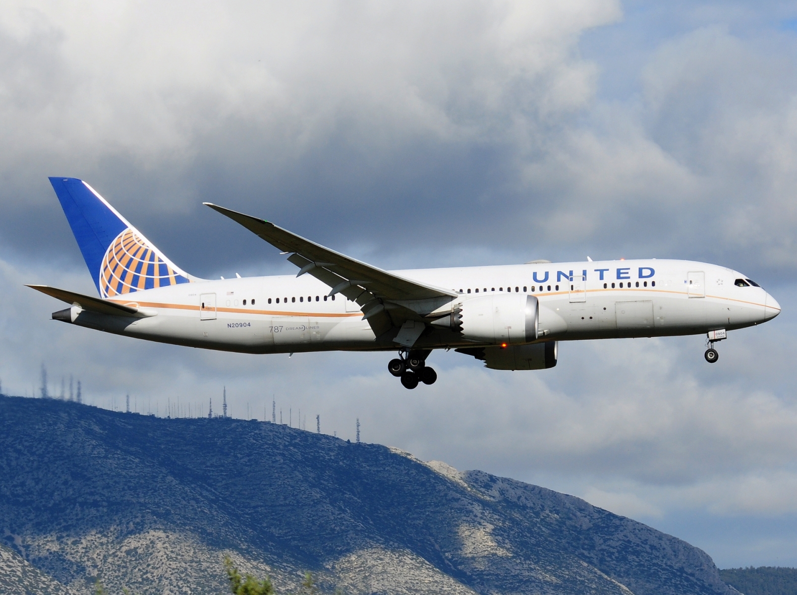N20904 - 787-8 Dreamliner - United Airlines - ATH - 03-04-2025