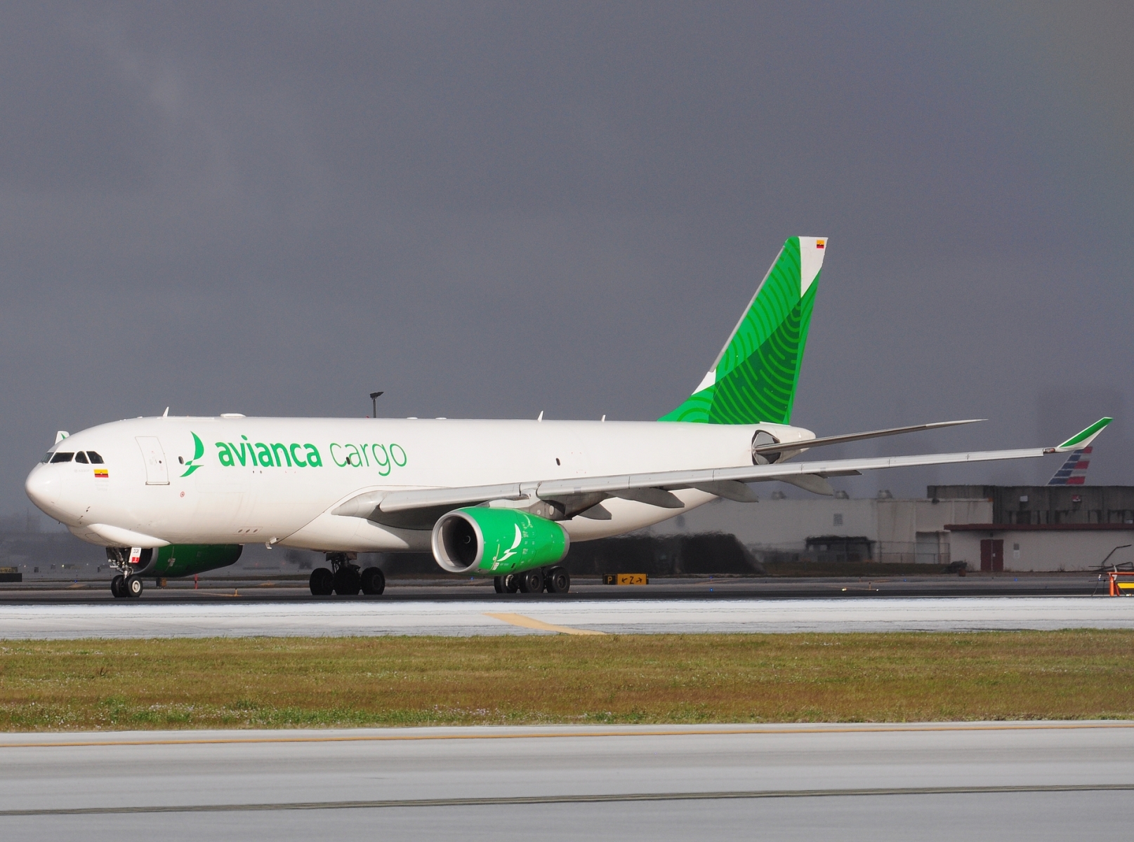 N331QT - A330-243F - Avianca Cargo - MIA - 30-11-2025