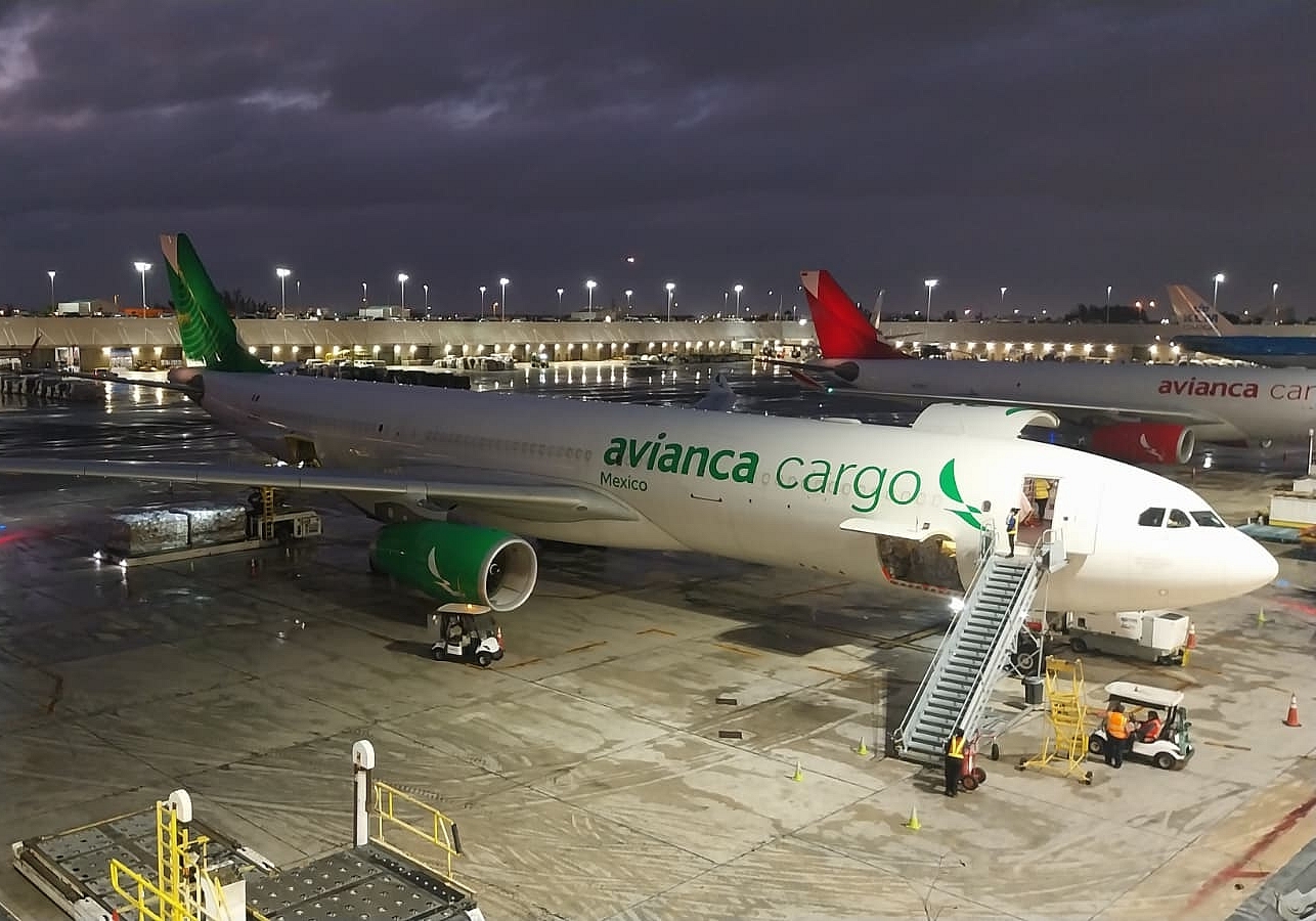 N338QT _ A330-343 _ Avianca Cargo _ MIA _ KMIA _ 29-11-2025