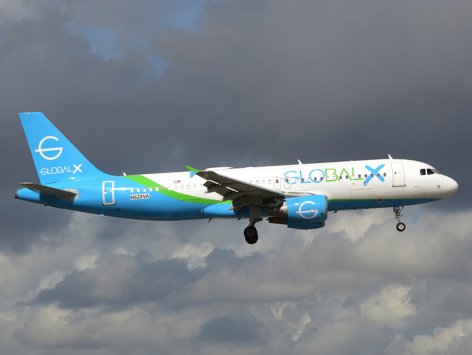 N628VA - A320-214 - GlobalX Airlines - MIA - 26-11-2025