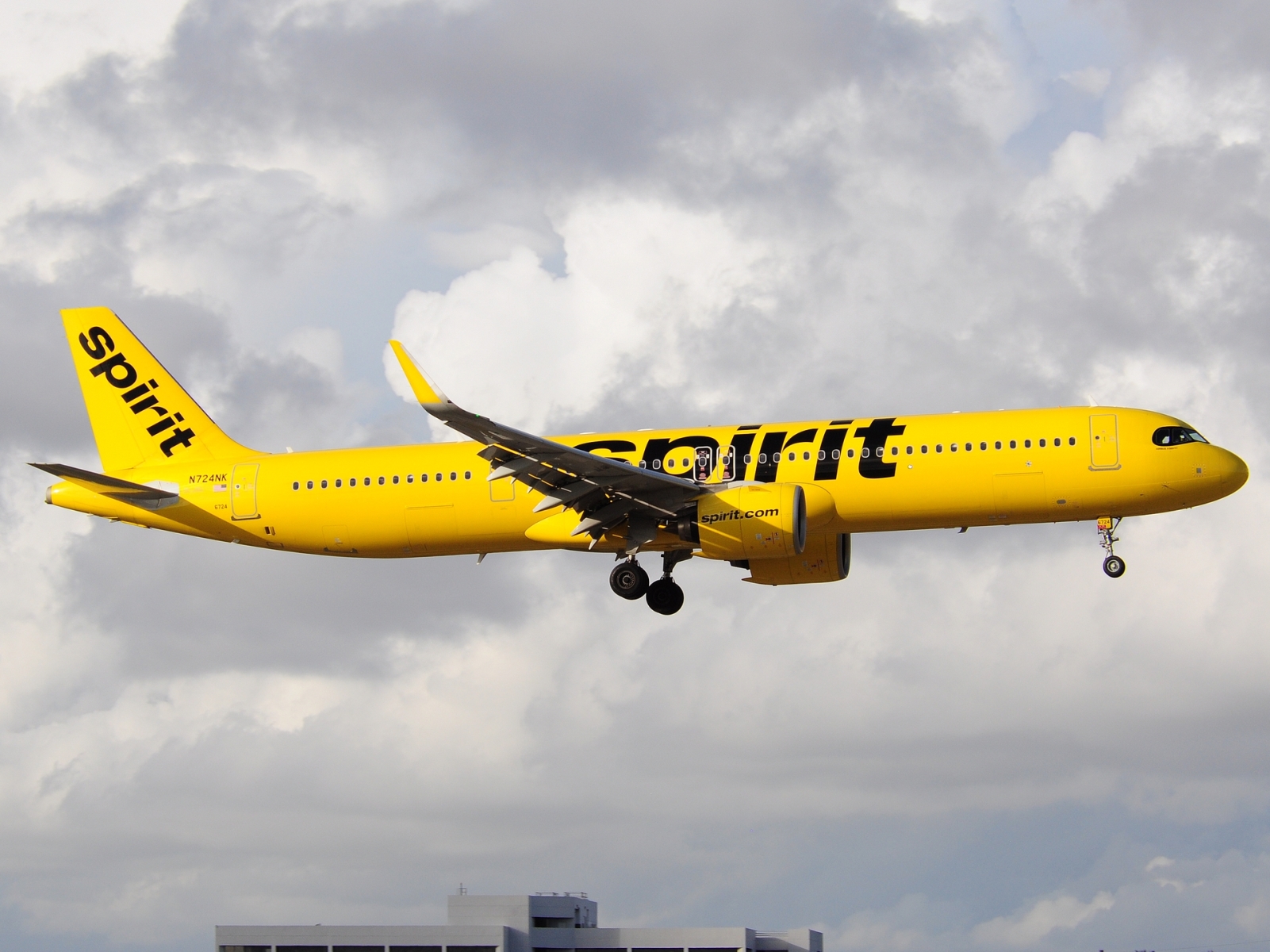 N724NK - A321-271NX(WL) - Spirit Airlines - MIA - 26-11-2025