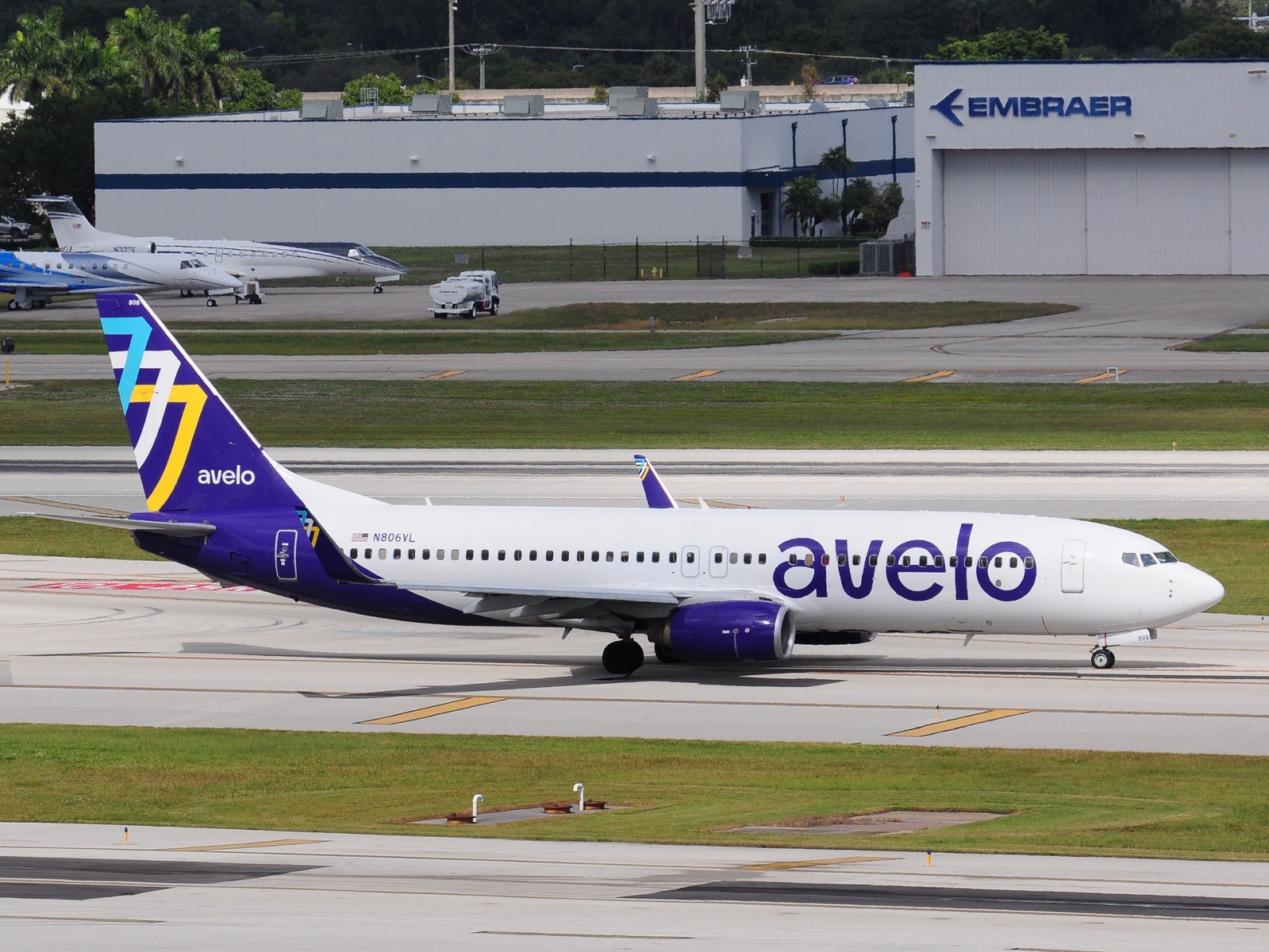 N806VL - 737-8EH(WL) - Avelo Airlines - FLL - 27-11-2025