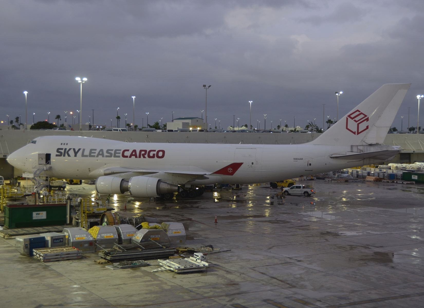 N904AR - 747-428F(ER) - Sky Lease Cargo - MIA - 29-11-2025