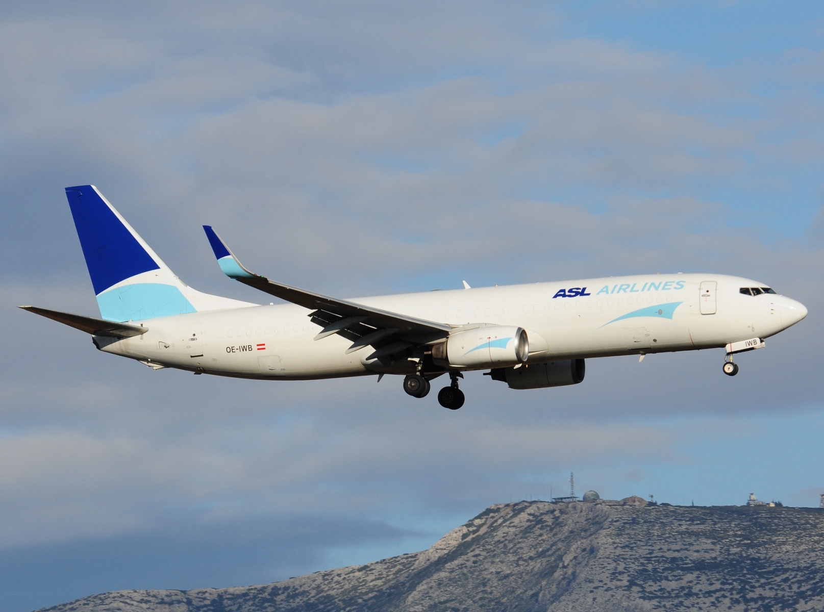 OE-IWB - 737-8AS(WL) - ASL Airlines Belgium - ATH - 03-04-2025
