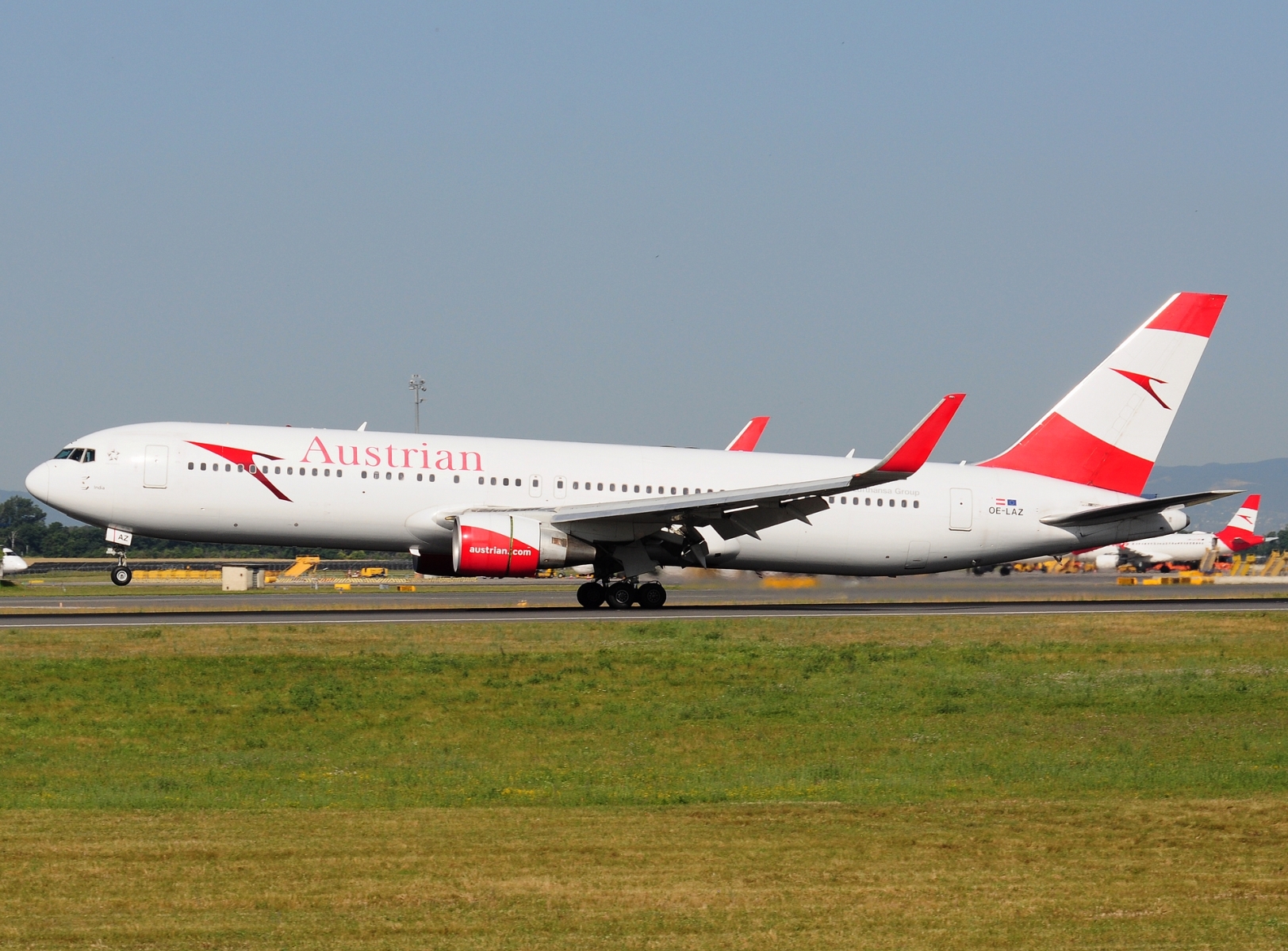 OE-LAZ - 767-3Z9(ER)(WL) - Austrian Airlines - VIE - 26-06-2025