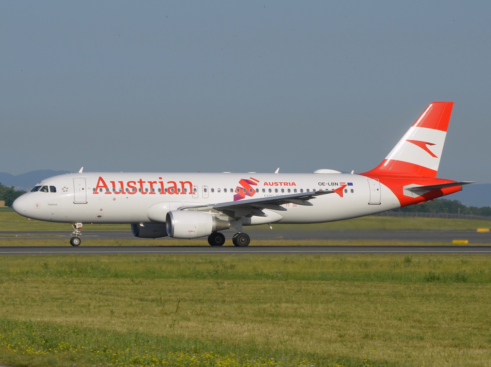 OE-LBN - A320-214 - Austrian Airlines - VIE - 26-06-2025