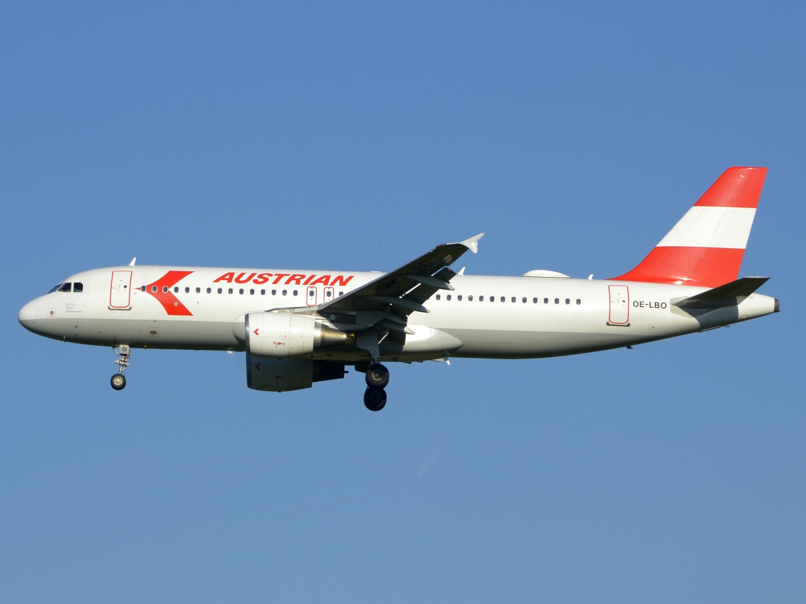 OE-LBO - A320-214 - Austrian Airlines - BRU - 13-05-2025
