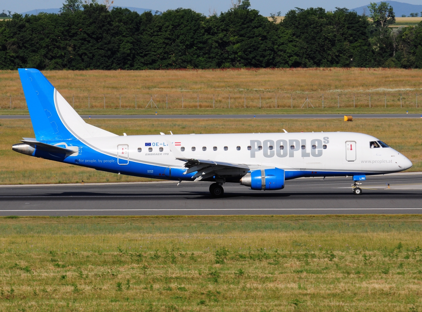 OE-LMK - ERJ-170STD (ERJ-170-100) - Peoples Viennaline - VIE - 25-06-2025