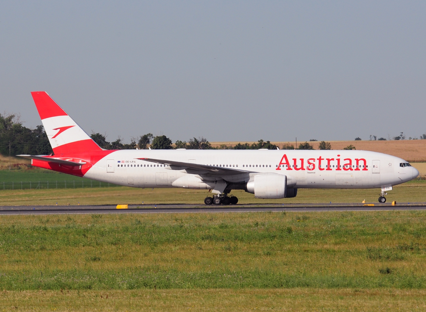OE-LPA - 777-2Z9(ER) - Austrian Airlines - VIE - 26-06-2025b