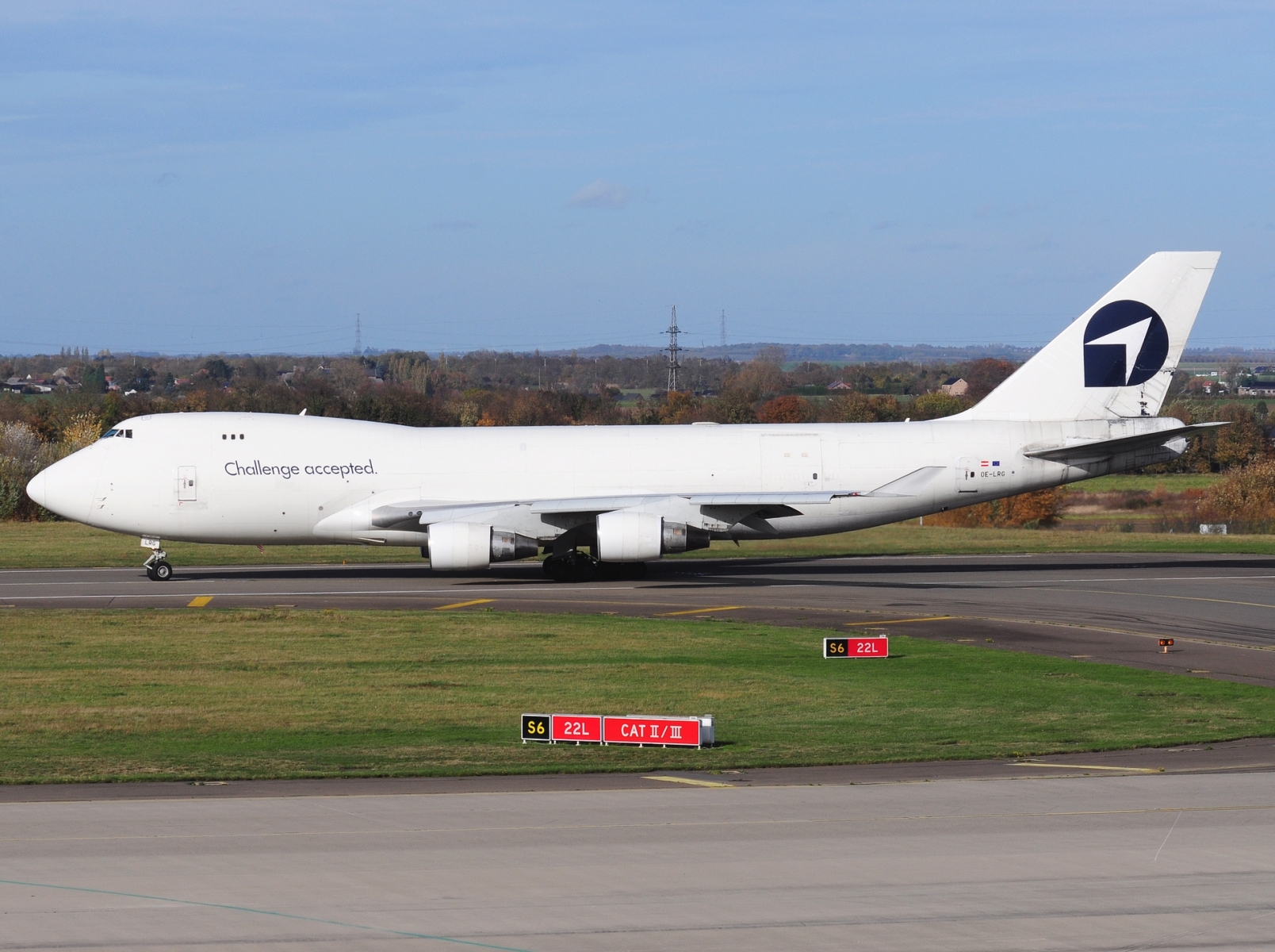 OE-LRG - 747-412F - Challenge Airlines - LGG - 04-11-2025