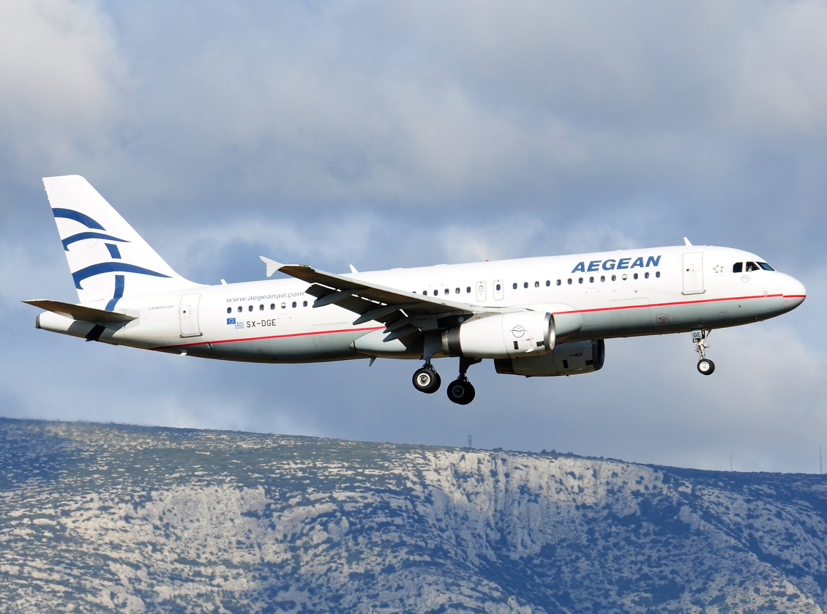 SX-DGE - A320-232 - Aegean Airlines - ATH - 03-04-2025