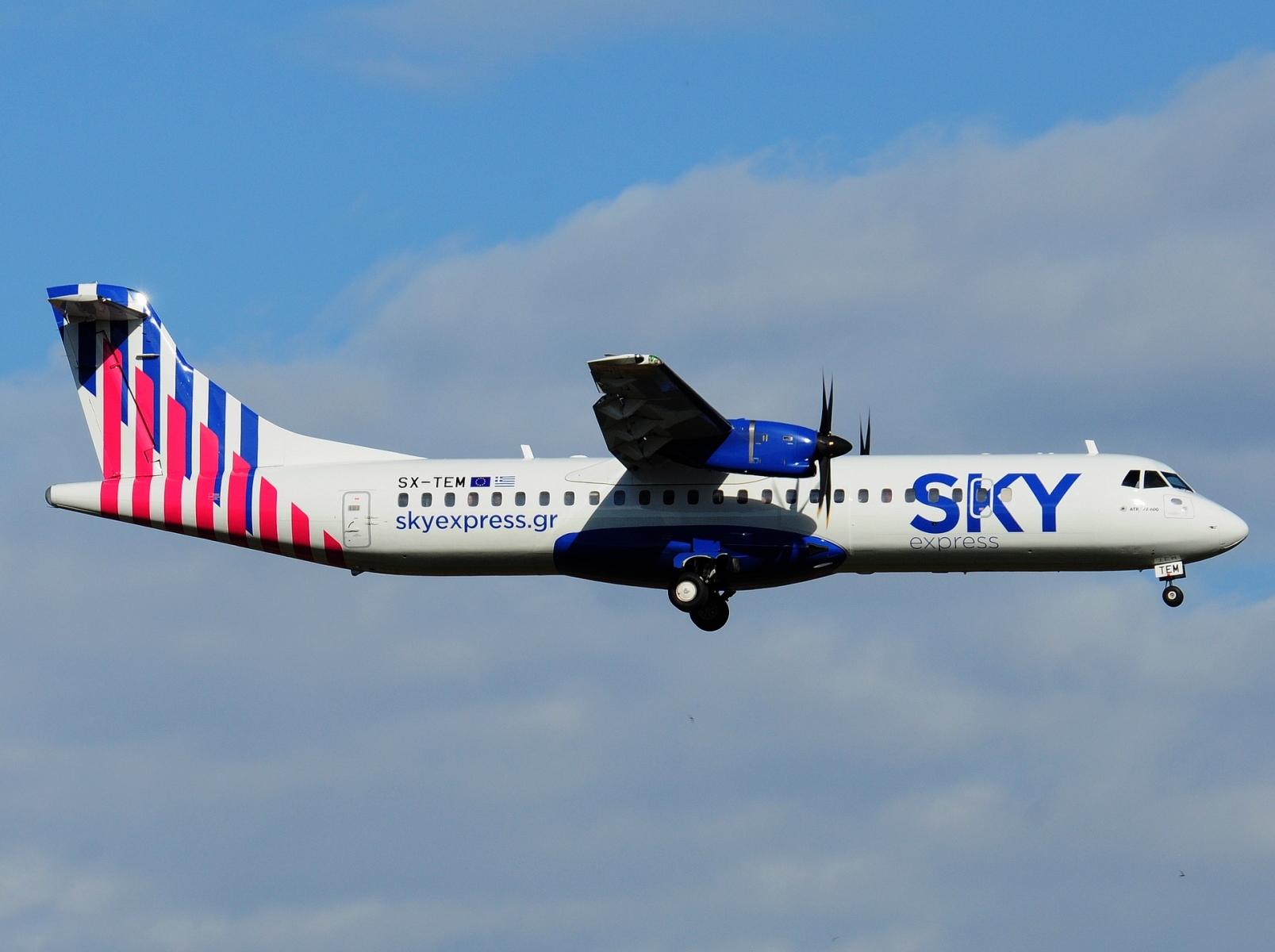 SX-TEM - ATR 72-600 (72-212A) - Sky Express - ATH - 03-04-2025