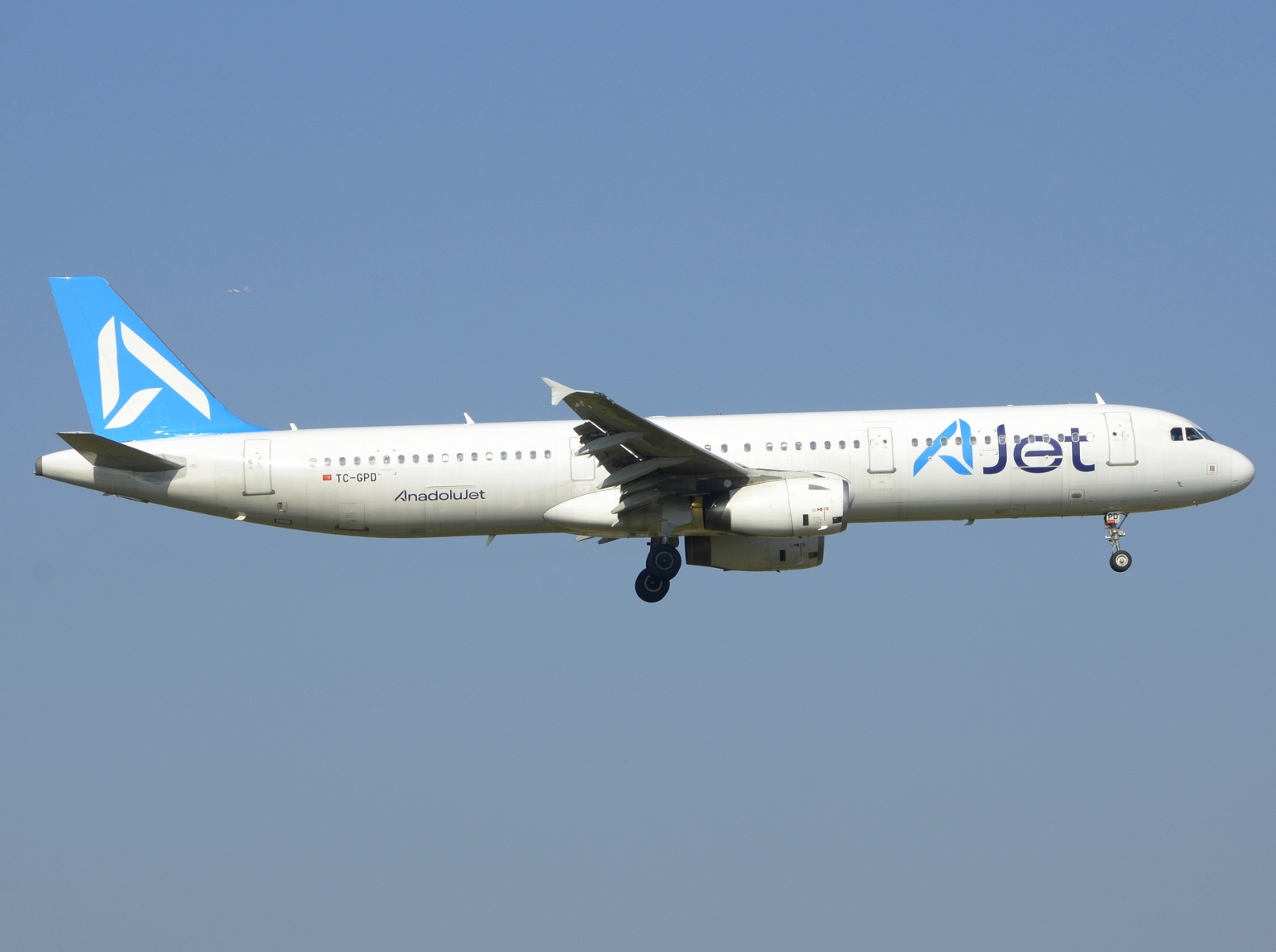 TC-GPD - A321-231 - Anadolu Jet - BRU - 08-03-2025