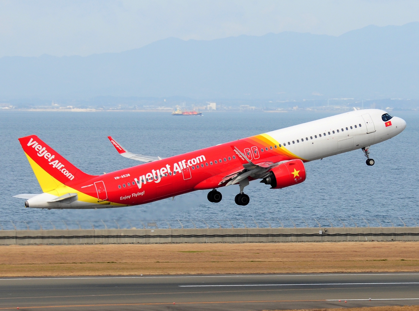 VN-A538 - A321-271NX(WL) - VietJetAir - NGO - 18-03-2025