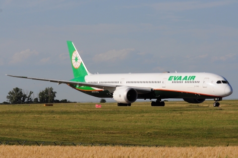 B-17802 - 787-10 Dreamliner - EVA Air - VIE - 25-06-2025b