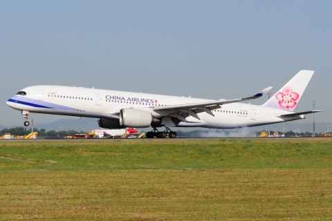 B-18906 - A350-941 - China Airlines - VIE - 26-06-2025