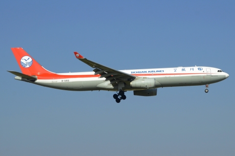 B-32D2 - A330-343 - Sichuan Airlines - BRU - 08-03-2025