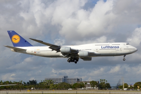 D-ABYP - 747-830 - Lufthansa - MIA - 26-11-2025