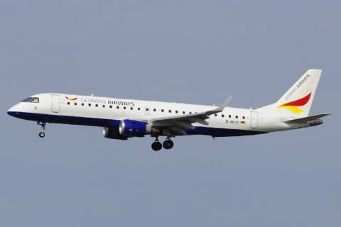 D-AKJC - ERJ-190LR (ERJ-190-100 LR) - German Airways - AMS - 25-08-2025