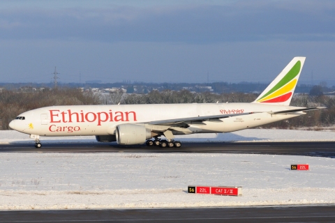 ET-AVQ - B777-FDZ - Ethiopian Airlines Cargo - LGG - 10-01-2025c