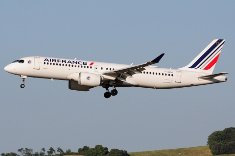 F-HZUT - A220-300 - Air France - VIE - 25-06-2025