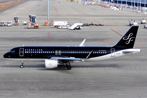 JA22MC - A320-214(WL) - Star Flyer - NGO - 18-03-2025