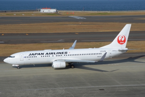 JA321J - 737-846(WL) - Japan Airlines - NGO - 18-03-2025