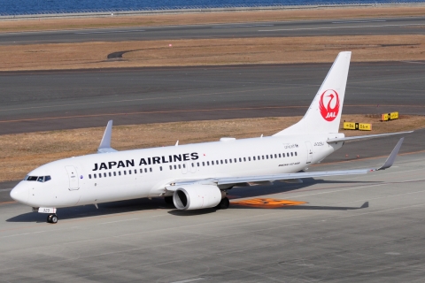 JA329J - 737-846(WL) - Japan Airlines - NGO - 18-03-2025