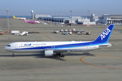 JA615A - 767-381(ER) - ANA All Nippon Airways - NGO - 18-03-2025