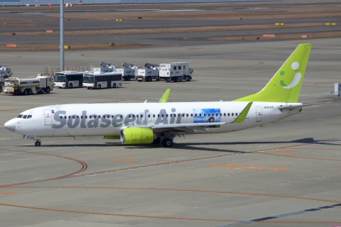 JA812X - 737-86N(WL) - Solaseed Air - NGO - 18-03-2025