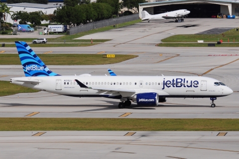 N3102J - A220-300 - JetBlue Airways - FLL - 27-11-2025