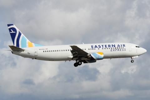 N313XA - 737-484 - Eastern Air Express - MIA - 26-11-2025