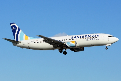 N313XA - 737-484 - Eastern Air Express - MIA - 29-11-2025