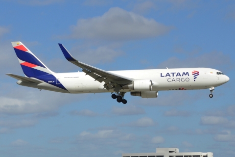 N568LA - 767-316(ER)(WL) - LATAM Cargo Chile - MIA - 29-11-2025