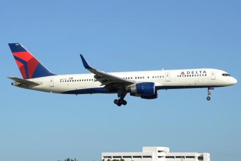 N67171 - 757-232 - Delta Air Lines - MIA - 29-11-2025