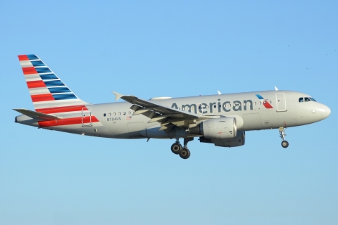 N704US - A319-112 - American Airlines - MIA - 29-11-2025