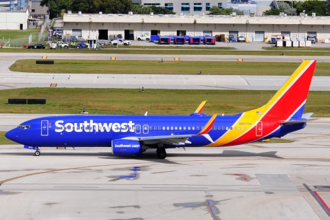N8679A - 737-8H4(WL) - Southwest Airlines - FLL - 27-11-2025