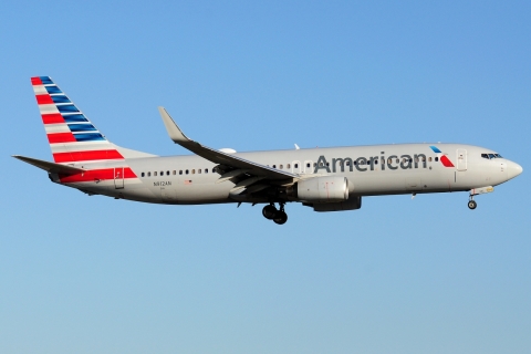 N912AN - 737-823(WL) - American Airlines - MIA - 29-11-2025