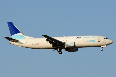 OE-IAJ - 737-476 - ASL Airlines Belgium - VIE - 26-06-2025