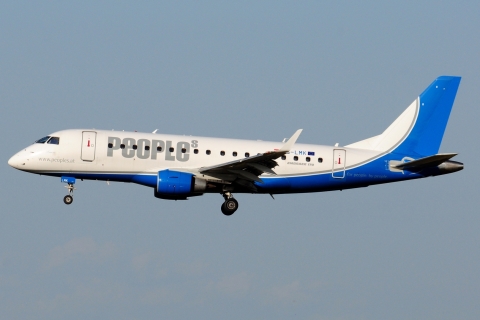 OE-LMK - ERJ-170STD (ERJ-170-100) - Peoples Viennaline - VIE - 25-06-2025b