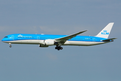 PH-BKQ - 787-10 Dreamliner - KLM Royal Dutch Airlines - AMS - 25-08-2025
