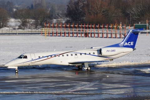 PH-DWS - ERJ-135LR - ACE _ Air Charters Europe - LGG - 10-01-2025