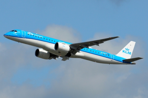 PH-NXK - ERJ-195-E2 (ERJ-190-400 STD) - KLM Cityhopper - BRU - 24-08-2025