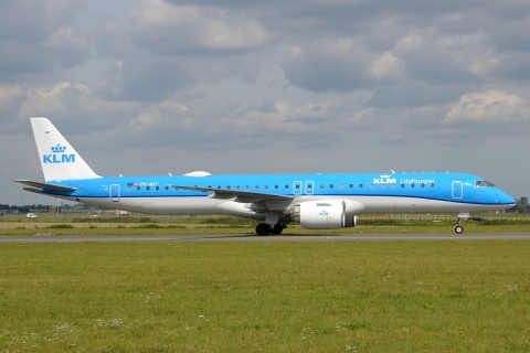 PH-NXY - ERJ-195-E2 (ERJ-190-400 STD) - KLM Cityhopper - AMS - 25-08-2025