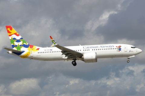 VP-CIZ - 737-8 MAX - Cayman Airways - MIA - 26-11-2025