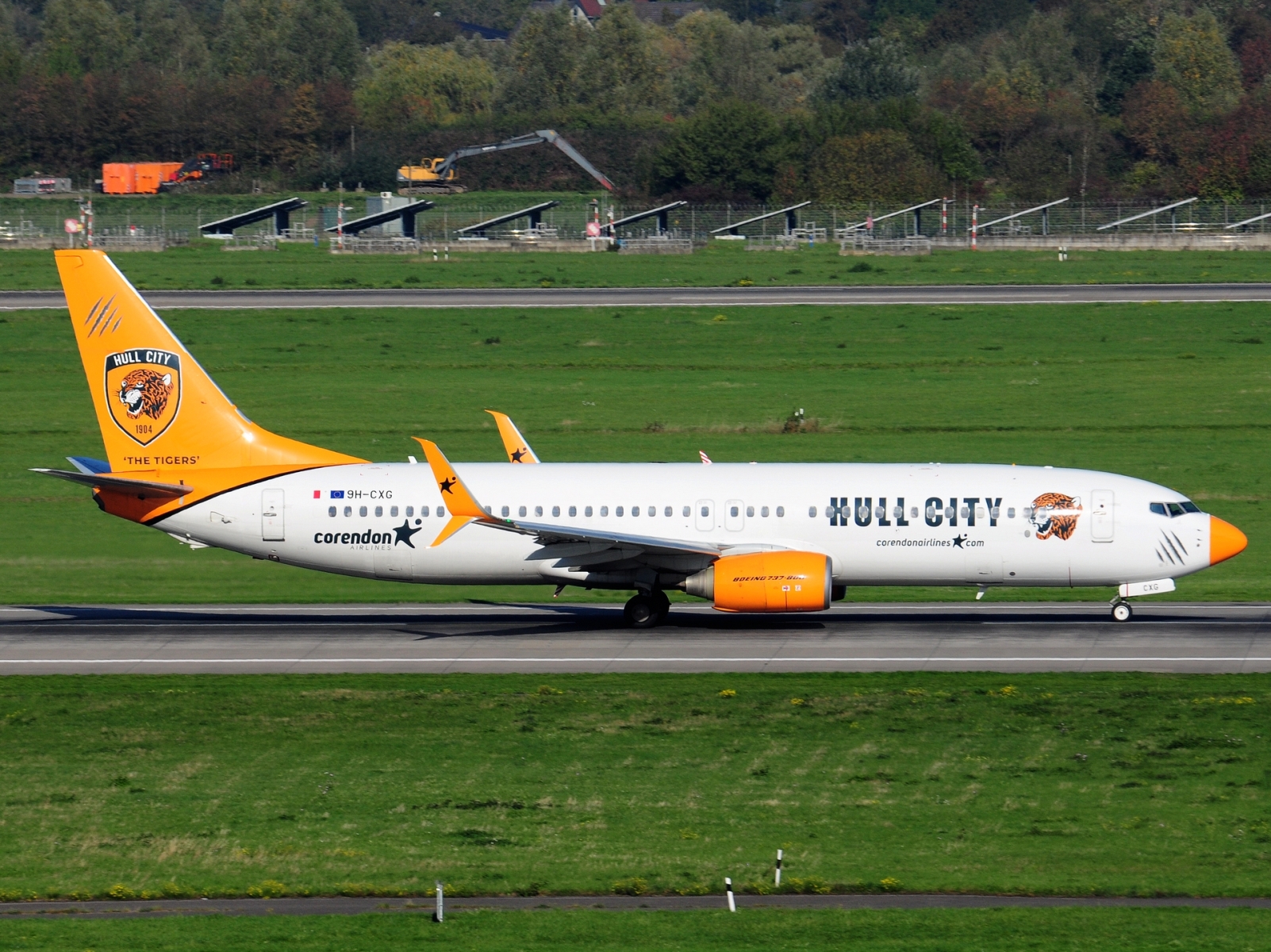 9H-CXG _ 737-8K5(WL) _ Corendon Airlines Europe _ DUS _ EDDL _ 04-10-2026