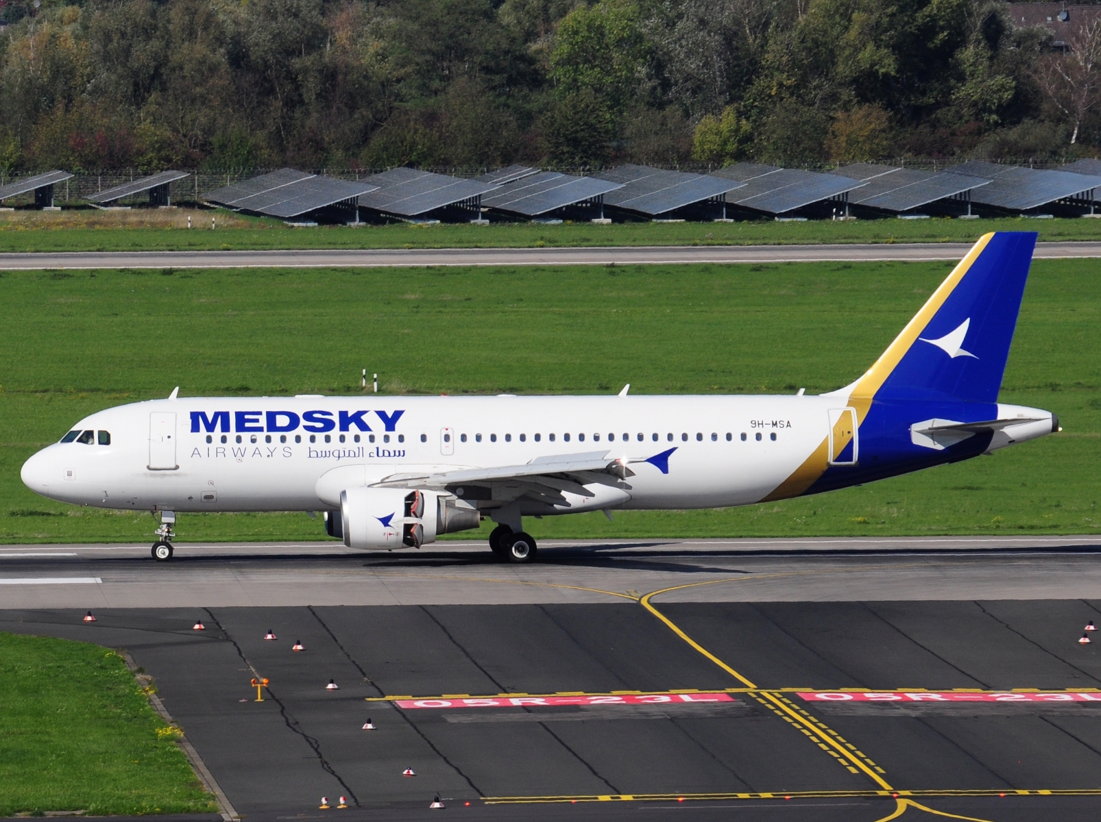 9H-MSA _ A320-214 _ Medsky Airways _ DUS _ EDDL _ 04-10-2026
