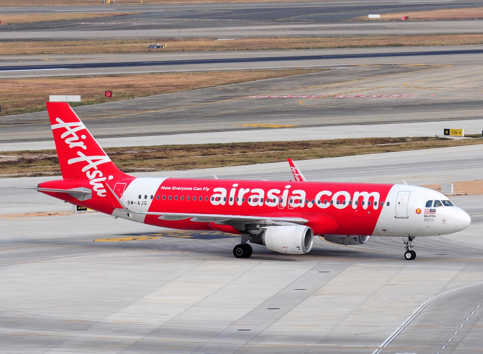 9M-AJG _ A320-216(WL) _ AirAsia _ CAN _ ZGGG _ 09-02-2026