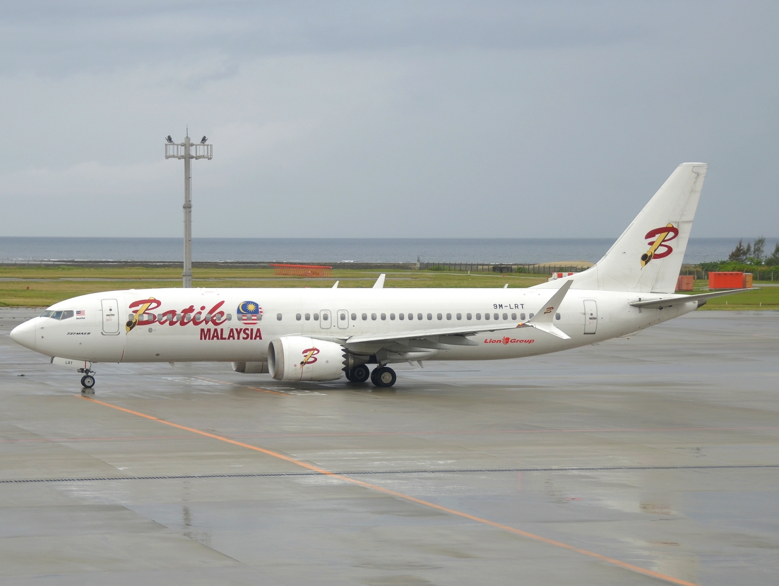9M-LRT _ 737-8 MAX _ Batik Air Malaysia _ OKA _ ROAH _ 08-05-2026